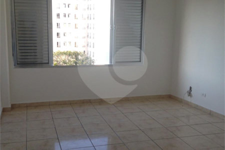 Apartamento na região do Centro Histórico - Estação da Luz, com dois dormitórios, um banheiro