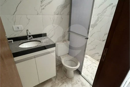 Casa à venda com 3 quartos, sendo 1 suíte, no condomínio Marselha VI, São Roque - SP