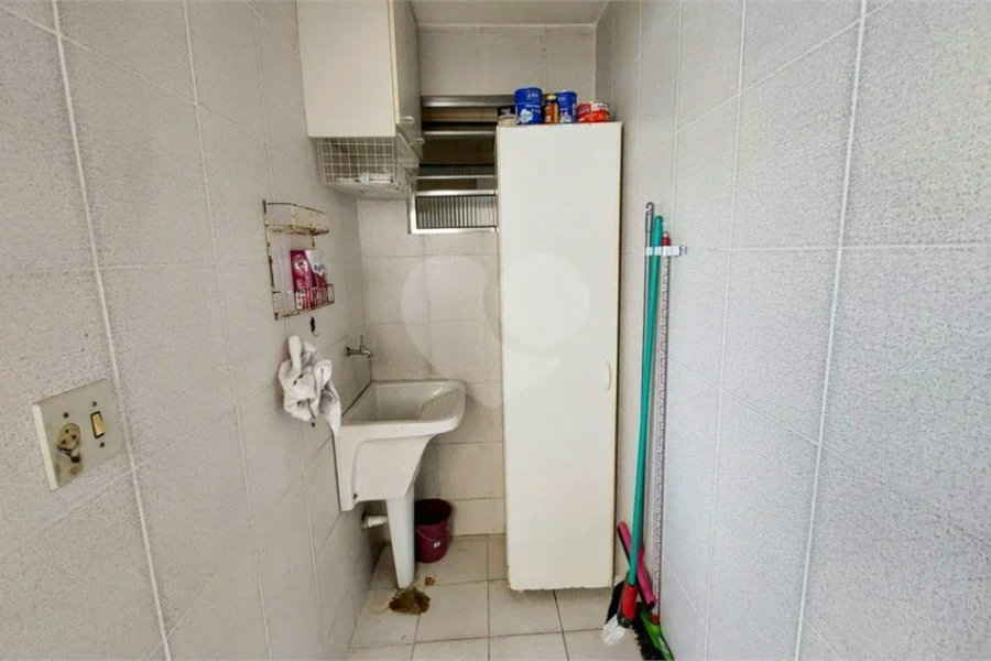 Apartamento de 03 dormitórios. Agende uma visita.