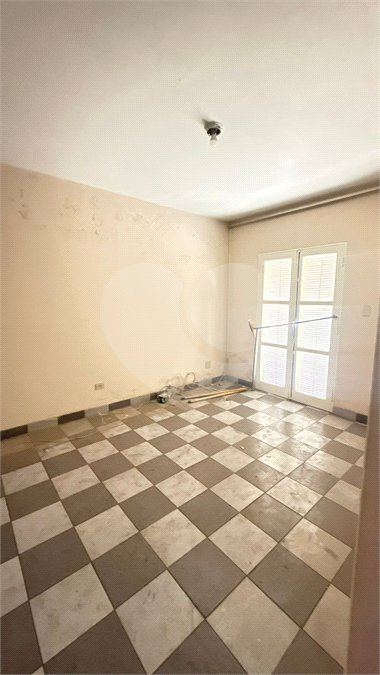 Casa para venda - 4 quartos - 3 banheiros - 382 m² - Vila Natal - Mogi das Cruzes/SP