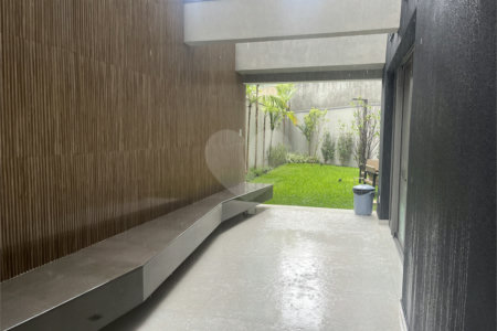 Studio novo no Paraíso á venda com 21m²