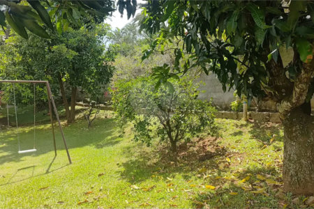 Casa à venda com 3 quartos, sendo 2 suítes, no condomínio Cafezal VI, Itupeva - SP