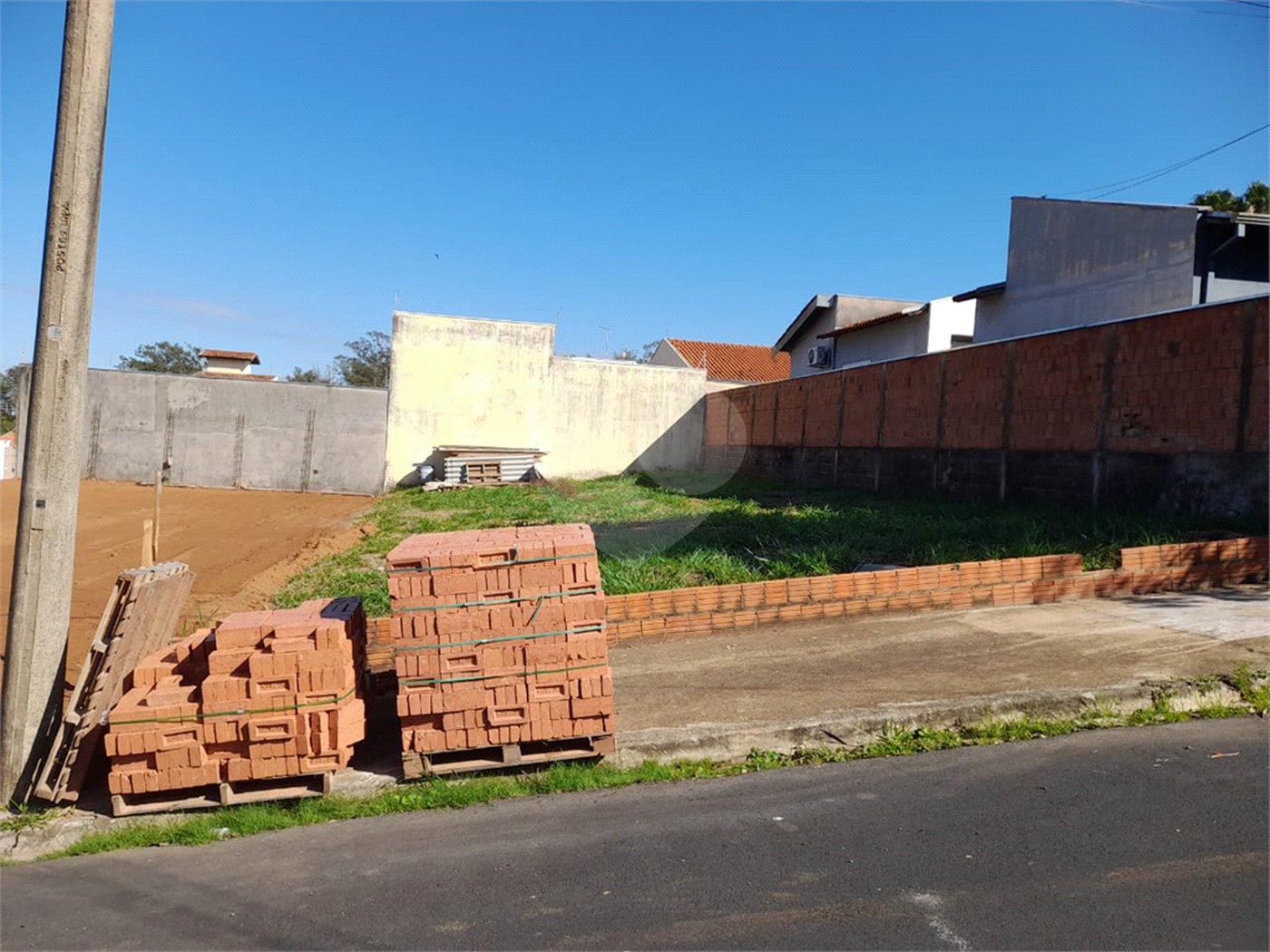 Terreno à Venda no Timburis – Excelente Localização!