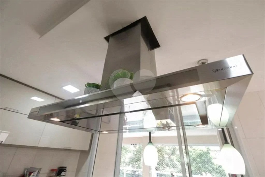 Apartamento na Mooca com 204m² amplo à venda 3 quartos, sendo 3 suítes, e 4 vagas