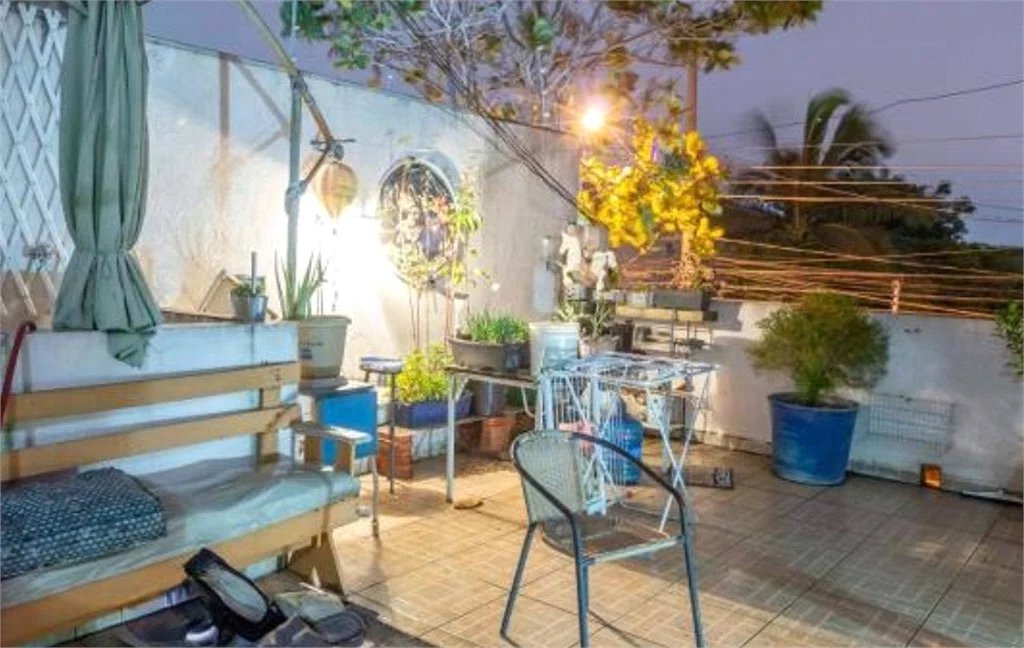 Sobrado à venda com 3 quartos, sendo 1 suíte, em Jardim Monte Kemel, São Paulo, SP