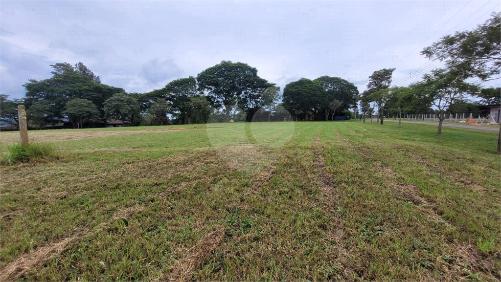 Loteamento Residencial no Condomínio Vila Pinhal do Broa