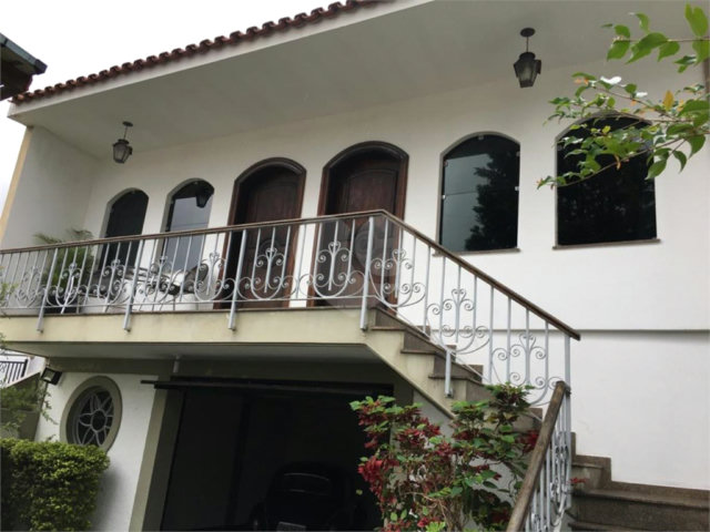 Sobrado à venda com 4 quartos, sendo 2 suítes,  em Palmas do Tremembé, São Paulo, SP