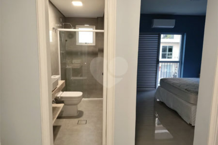 Belíssimo apartamento de 168,62m² no Belenzinho todo reformado com 3 dorm e 2 vagas .Aceita Permuta