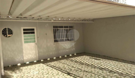 Casa à venda com 3 quartos em Jardim Santa Maria, Jacareí, SP