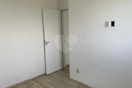 Apartamento á venda - Parque Bristol
