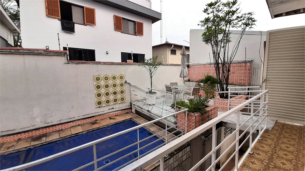 Casa de Vila à venda com 4 quartos, sendo 3 suítes, em Brooklin Velho, São Paulo, SP