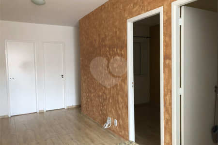 Casa térrea para venda no condomínio fechado Moradas III