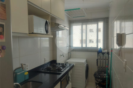 Apartamento Mobiliado no Condomínio Portal do Sol, na Avenida Getúlio Vargas