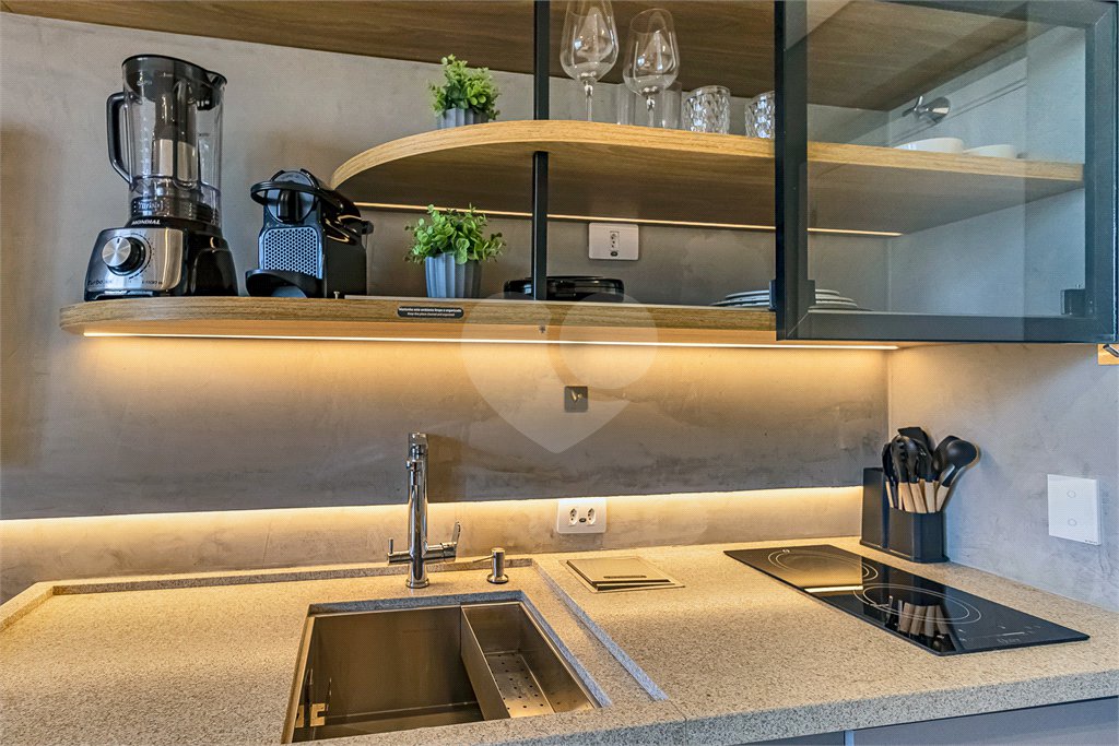 Apartamento com 24m² próximo a avenida Paulista e Metrô Consolação.