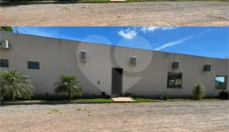 Prédio à venda no Centro, Bela Vista, MS