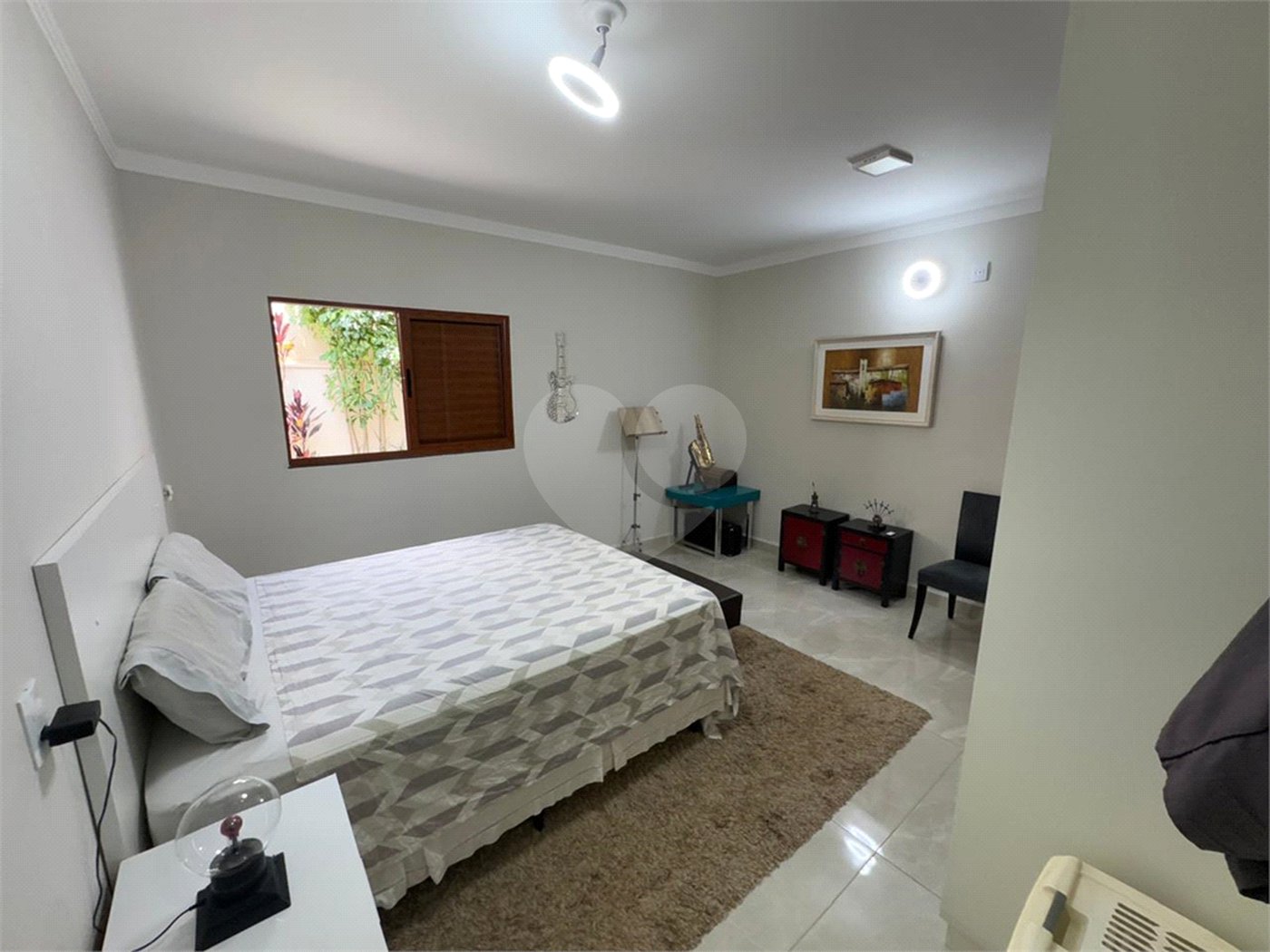 Casa térrea no Condomínio Faixa Azul