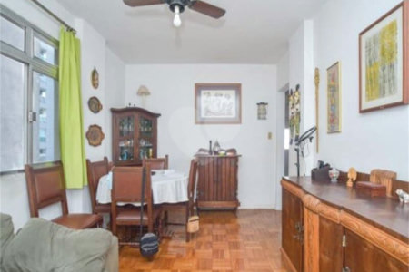 Apartamento de 2 quartos com garagem à venda na Vila Mariana