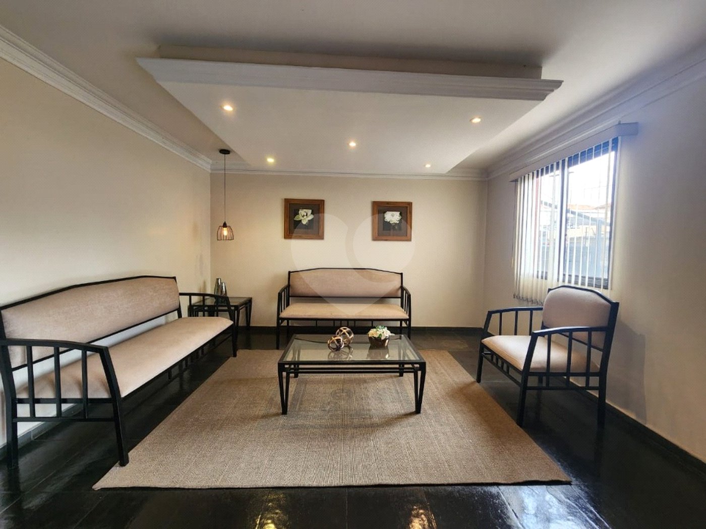 Apartamento com 70m² , 2 dormitórios , sendo 1 suíte , 2 vagas , à venda no Bosque da Saúde.