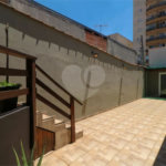 Casa à Venda em São Caetano do Sul com 188 m², 2 Vagas e Churrasqueira.