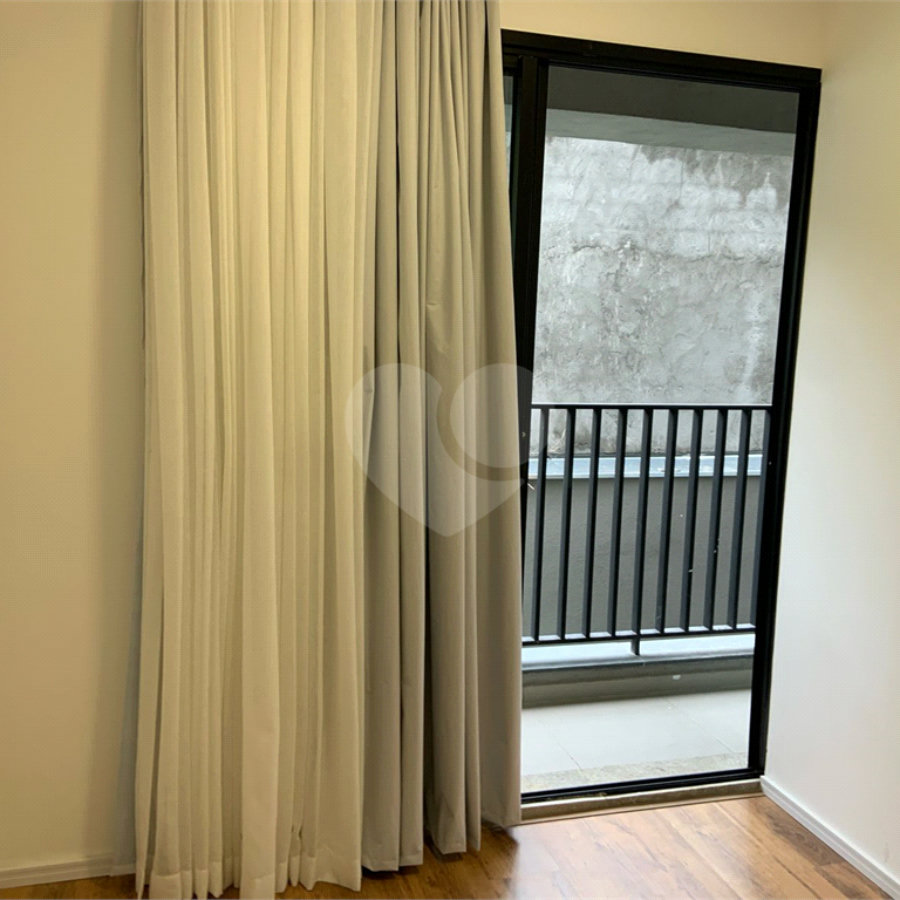 Aconchegante apartamento à venda na Vila Madalena