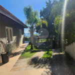 CASA EM CONDOMÍNIO FECHADO COM 220M² Área Construída e 1500m² de Area Total com 4 Suítes. Cond Village de Atibaia - Atibaia -Sp