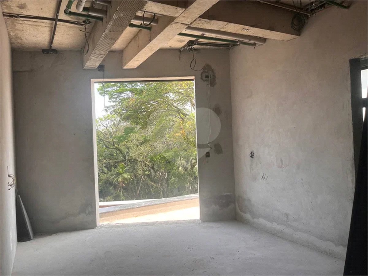 CASA DE CONDOMINIO