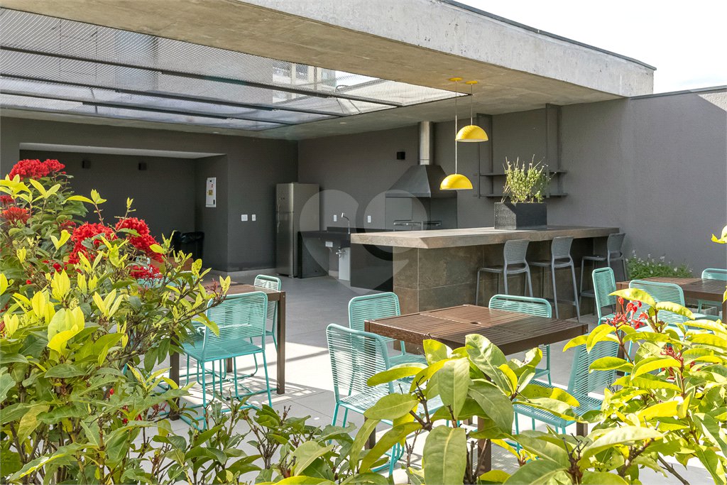 Apartamento com 24m² próximo a avenida Paulista e Metrô Consolação.