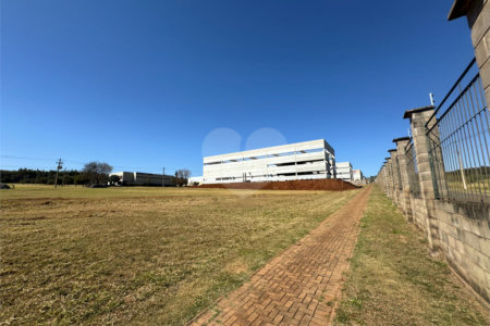 Terreno Comercial á venda em Parque tecnológico Damha II, em São Carlos.