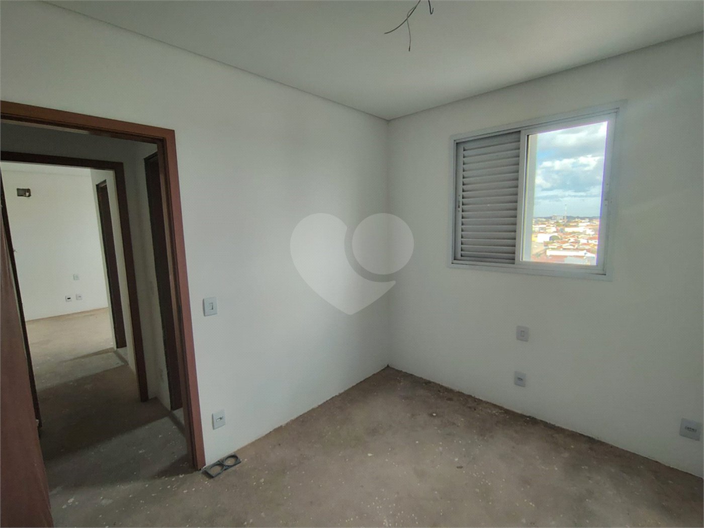 Apartamento 3 Quartos com Suíte 109m², Aurora Gardens 2 Vagas de Garagem
