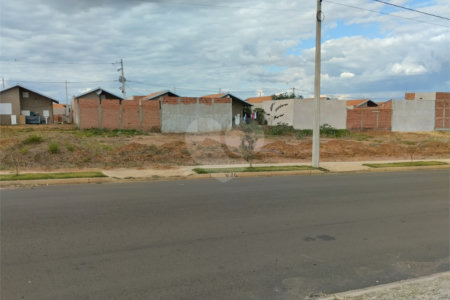 Terreno para venda em Ibaté/SP.
