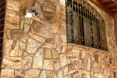 Sobrado com 234m², 3 dormitórios, sendo 1 suíte, 2 vagas, à venda na Vila Ema.