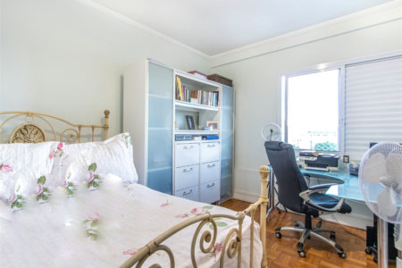 Apartamento à venda na Aclimação de 78m² com 2 dormitórios.