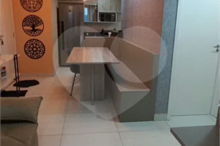 APARTAMENTO A VENDA 2 DORM SENDO 1 SUITE - VAGA DE GARAGEM COBERTA