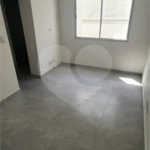 Apartamento com 42m², 2 quartos, 1 garagem, à venda em Itaquera
