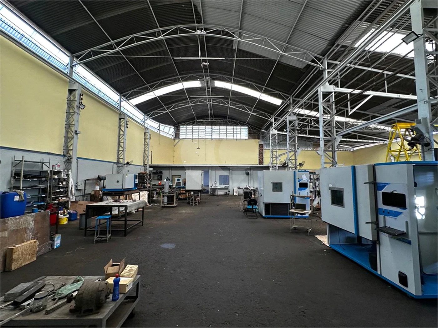 Barracão Comercial à Venda em Piracicaba/SP.