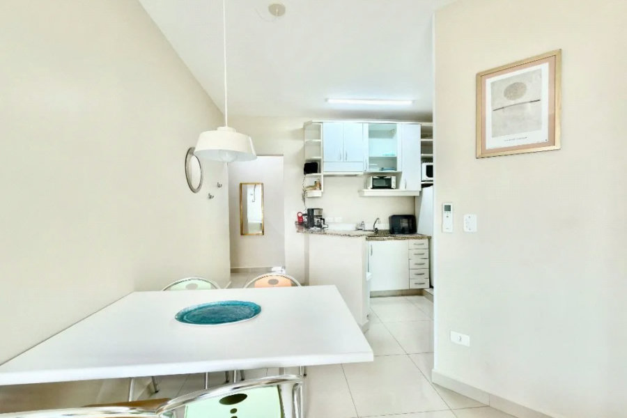 Apartamento à venda com 1 suíte em Riviera de São Lourenço, Bertioga, SP