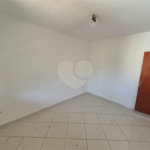 Dois imóveis em um terreno de 300 m² (12 x 25) - Com acesso independente