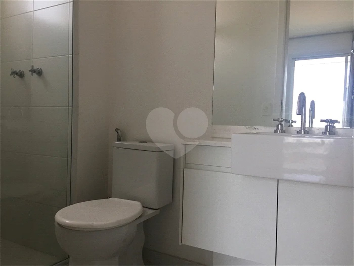 EXCELENTE APARTAMENTO PARA LOCAÇÃO NO ITAIM BIBI, 70 M2, 1 SUITE, 2 BANHEIROS, 2 VAGAS