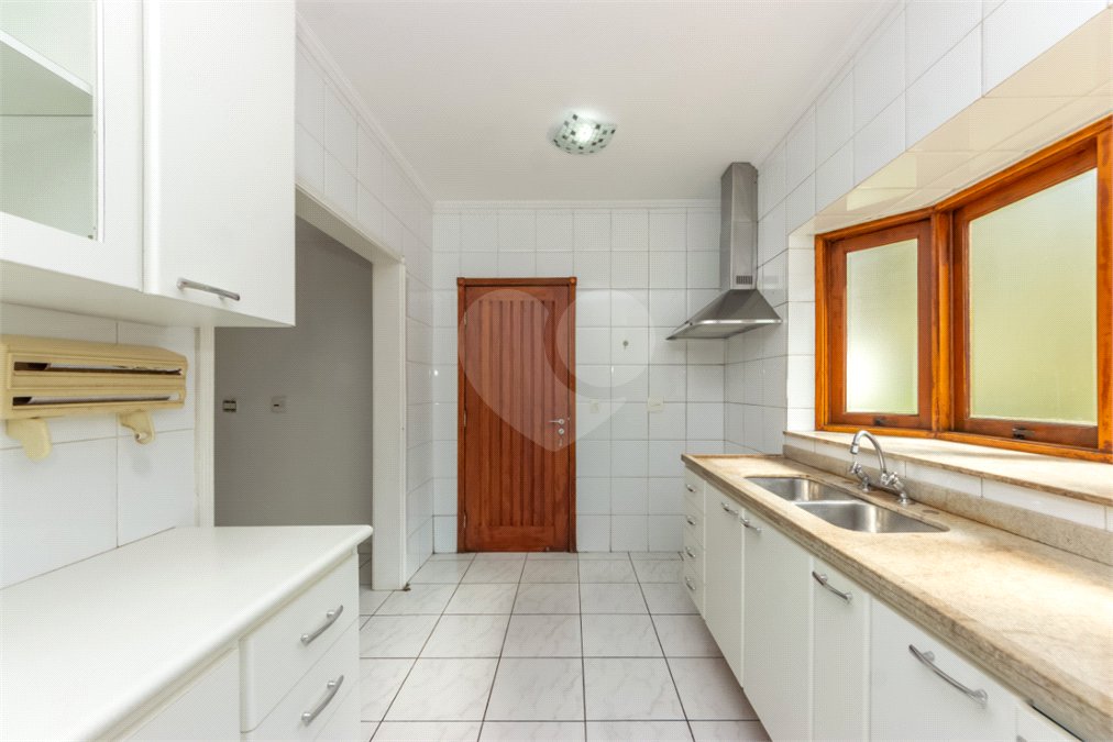 Casa à venda com 4 suítes no condomínio Residencial Le Premier Condominium, São Paulo - SP