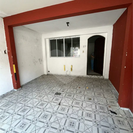 Casa com 125m², 2 dormitórios, 1 vaga, à venda na Vila Harmonia em Guarulhos.