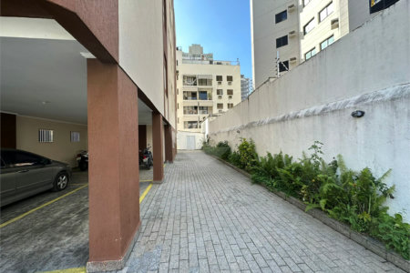 Apartamento para venda na Praia da Enseada em Guarujá/SP.