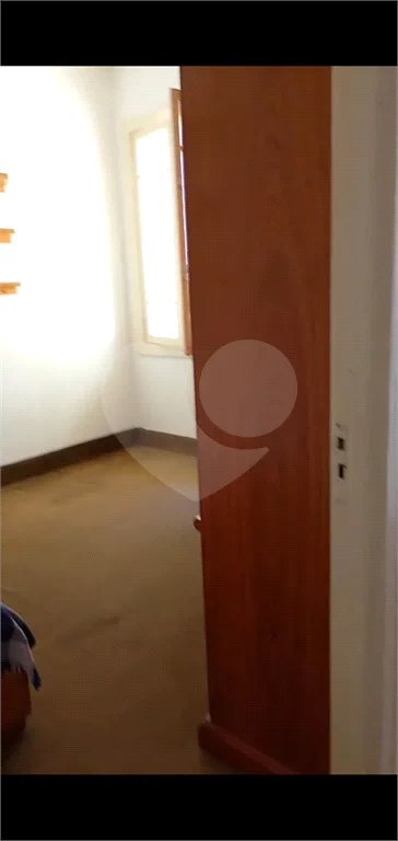 Charme e Praticidade na Vila Mariana: Sobrado com 2 Suítes e Excelente Localização!