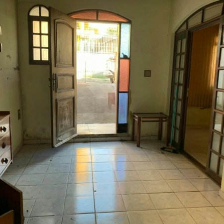 Casa Térrea à venda com 2 quartos 2 vagas em Vila Gomes a 100m da USP