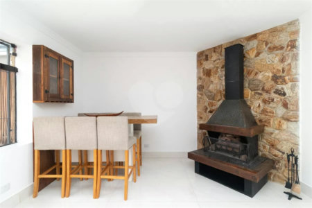 Sobrado à Venda com 300m² - Mooca