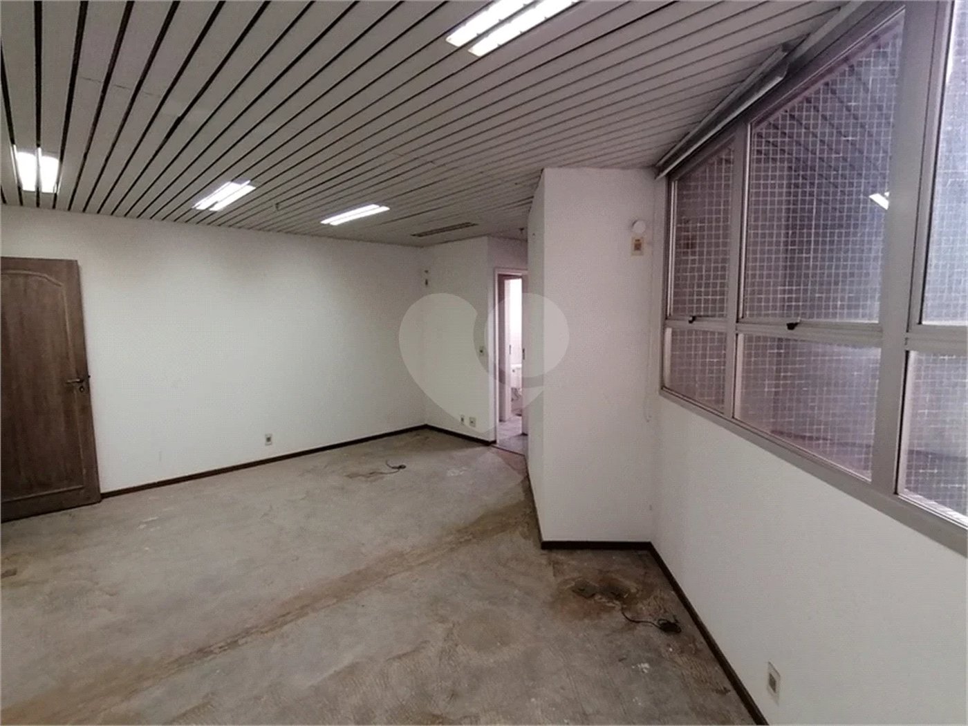 SALA COMERCIAL 40m2 VENDA/LOCAÇÃO NO CENTRO DE CAMPINAS