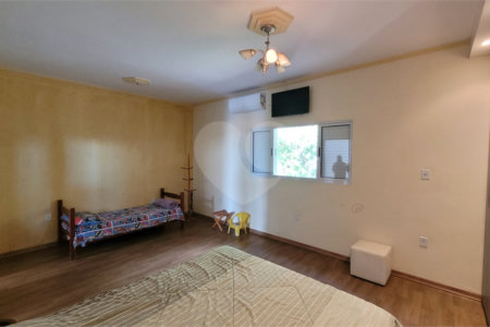 Sobrado Residencial no bairro Douradinho