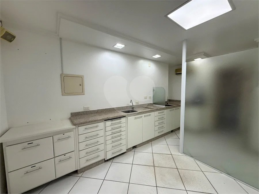 Casa à venda ou para alugar com 3 quartos, sendo 1 suíte, em São Dimas, Piracicaba, SP
