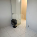 JARAGUÁ – FIT JARAGUÁ. Apartamento lindinho, em condomínio praticamente novo, super organizado e agradável, em local tranquilo com vista livre.