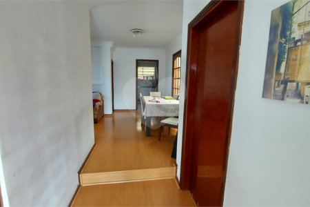 Casa á venda - Vila Guarani