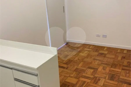 Apartamento á venda no Centro de São Paulo de 26m² com 1 dormitório